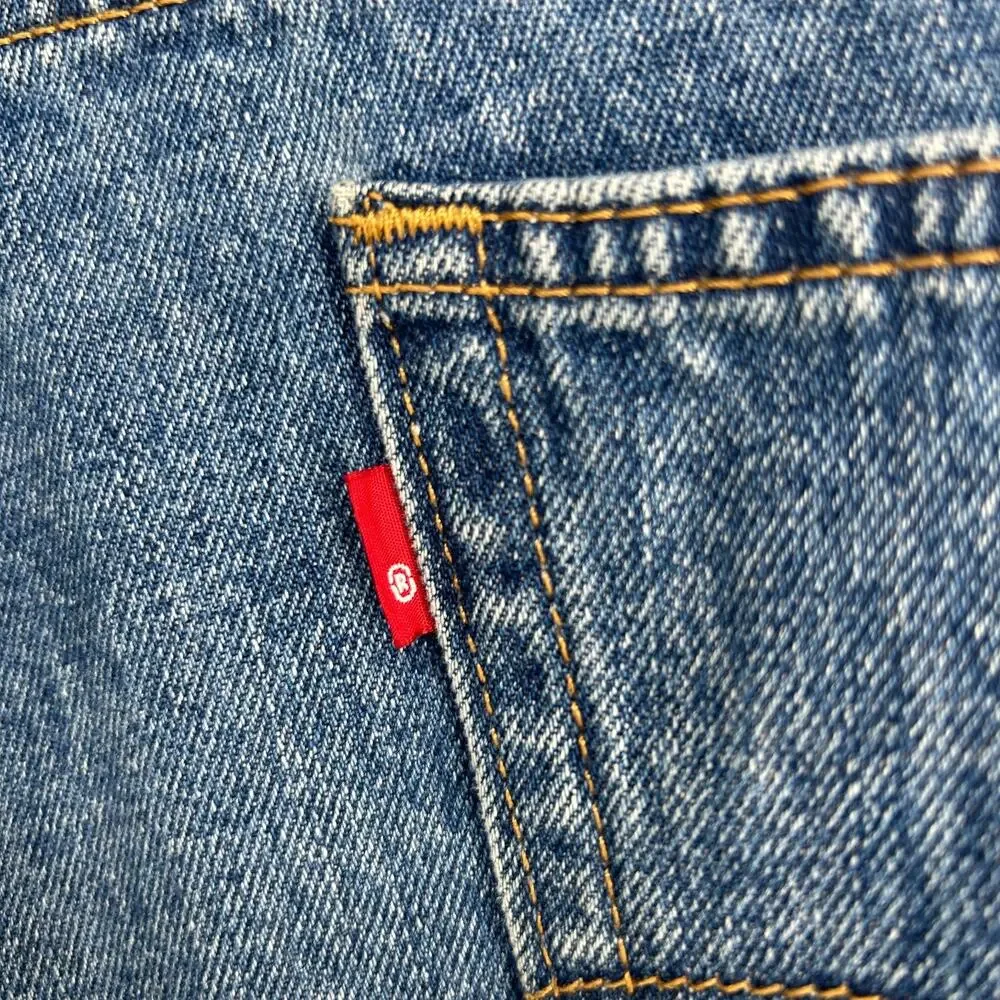 LEVIS 560 Jeans Mens 38x30 Loose Fit Baggy Tapered Leg Denim Comfort Cotton Blue